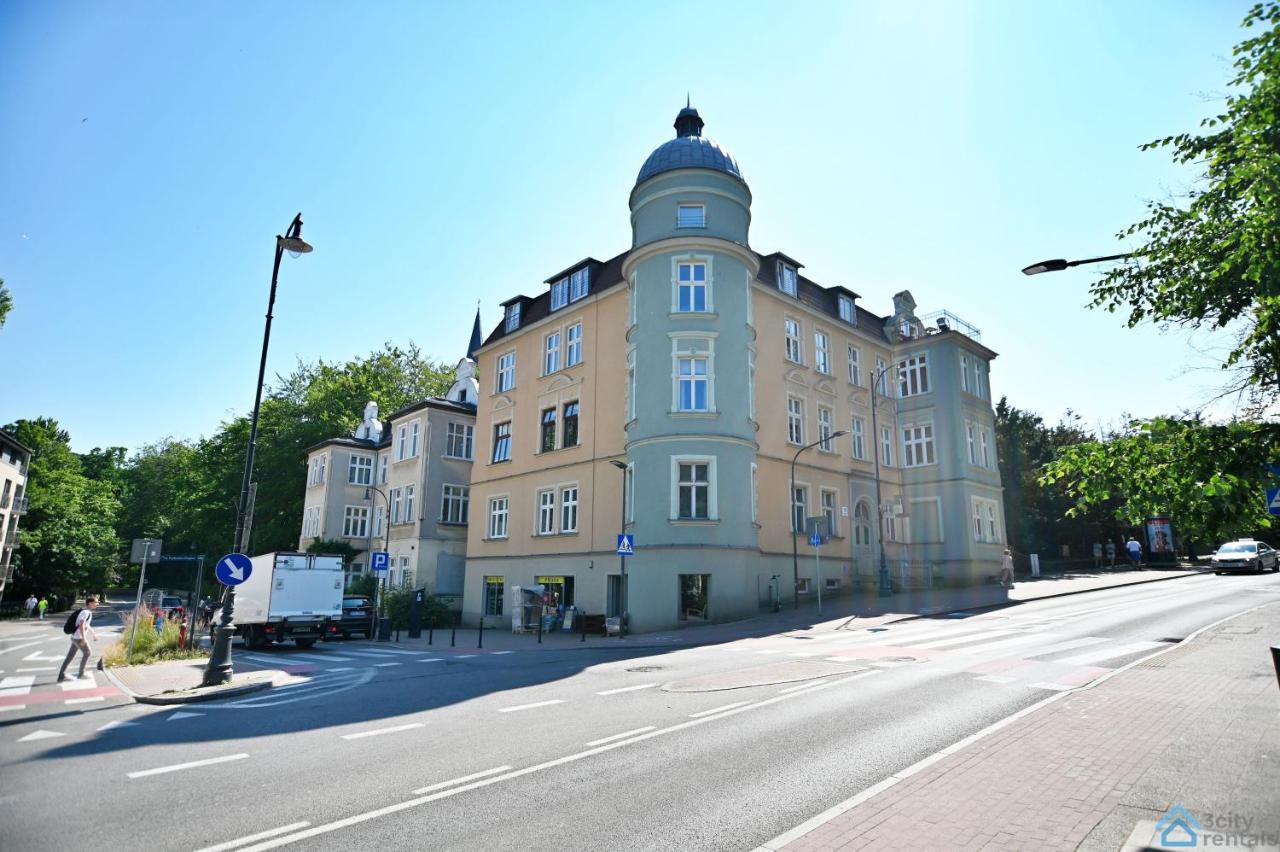 Beige And Red 3City Studio In Sopot With Outdoor Parking By Noclegi Renters Exterior foto